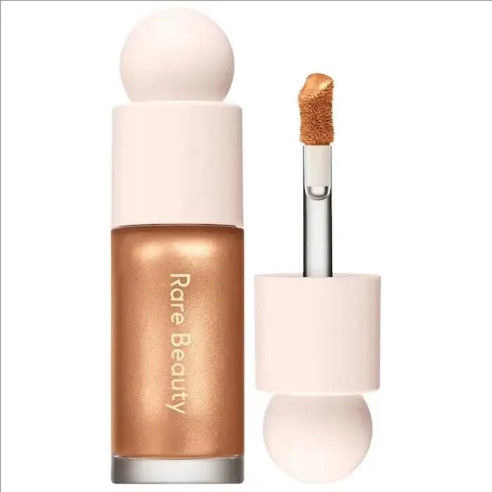 Poudre pressée teintée Rare Beauty True To Myself, effet flou instantané, lisse, réduit le brillant 