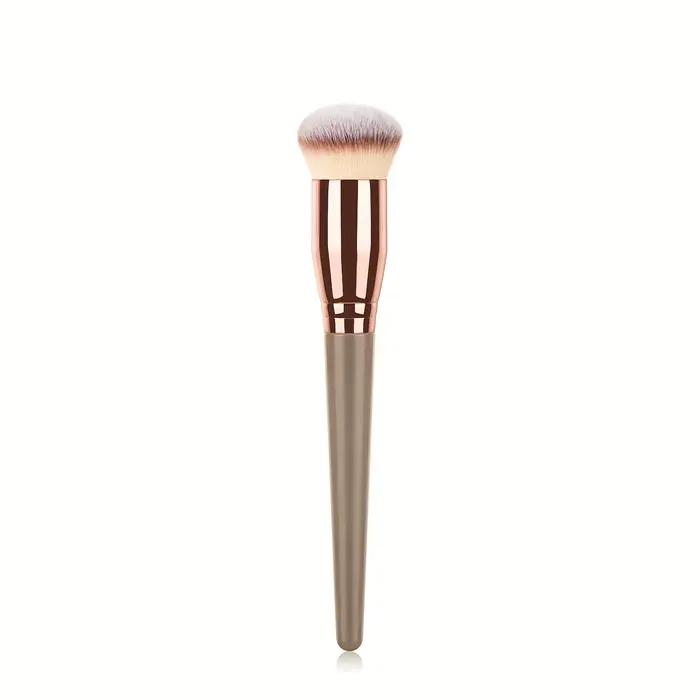Pinceau de maquillage pour fond de teint avec manche en bois en noir de minuit fonctionne avec fond 