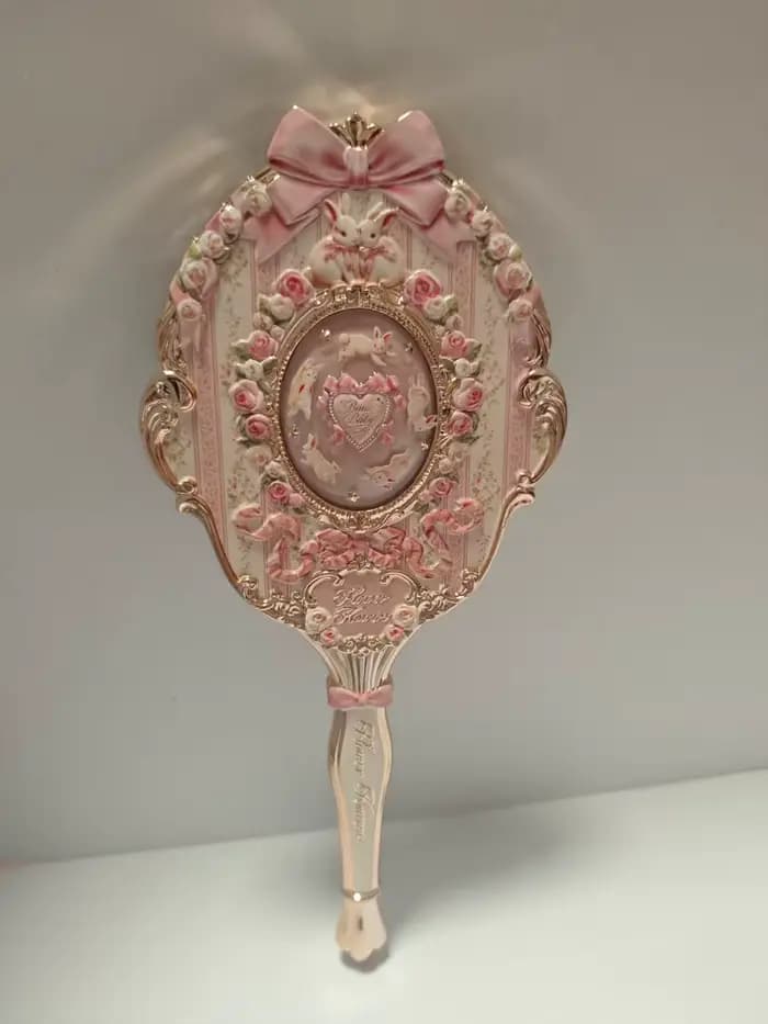 Miroir de maquillage portable de la nouvelle série Bunny Garden de Flower Knows