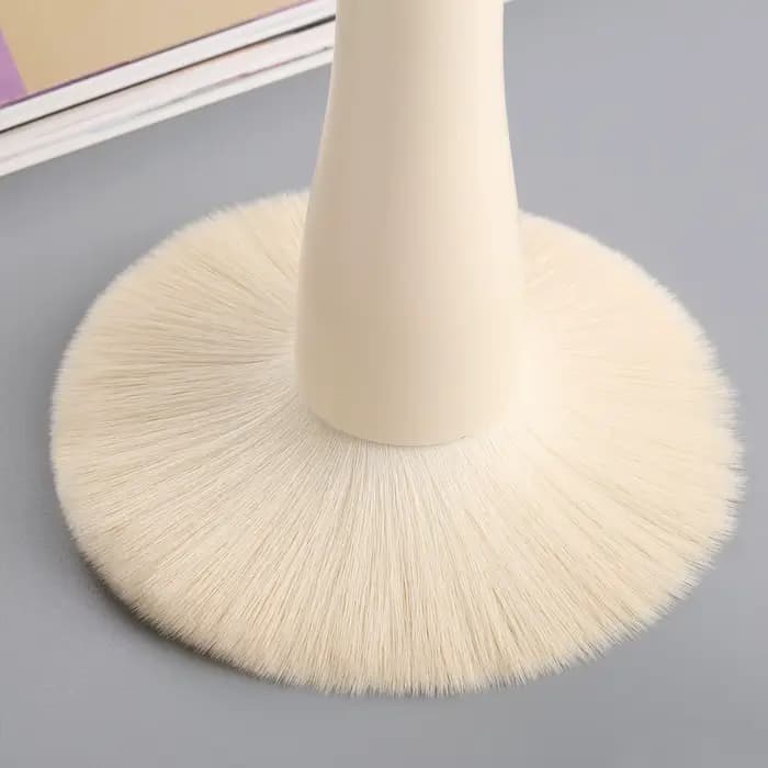 Grand pinceau à poudre unique