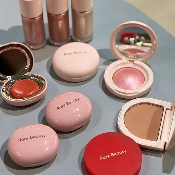 Rare Beauty Highlighter Liquide