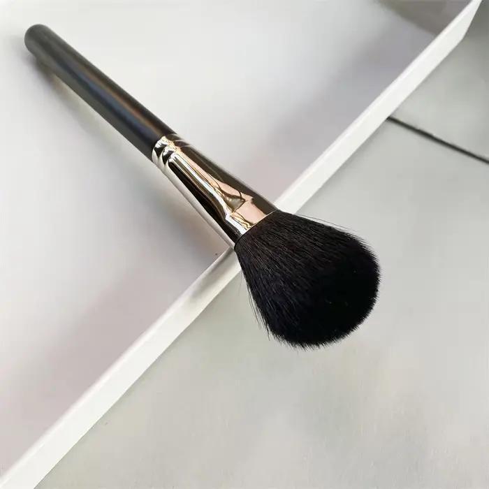 Pinceau à Blush en poudre 129 multi-usages