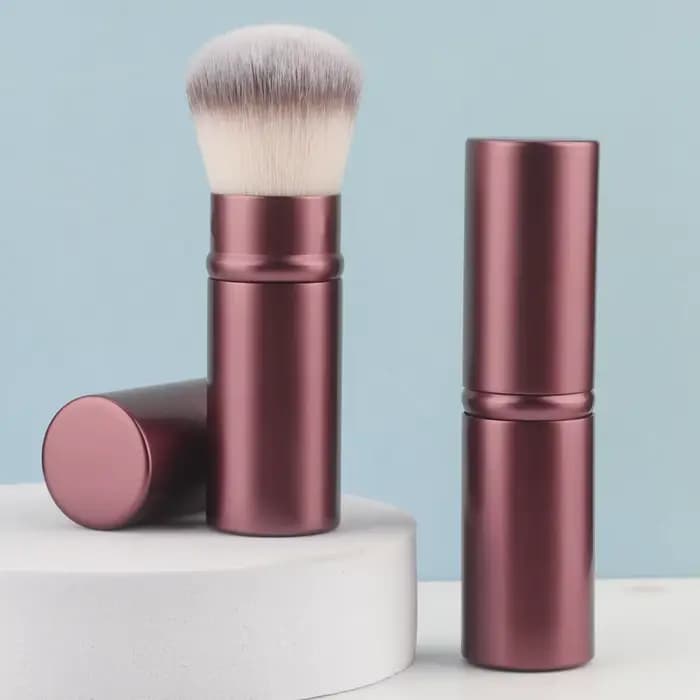 Brosse de maquillage rétractable