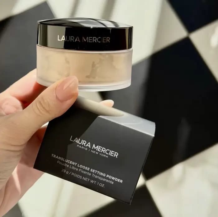 Poudre fixante translucide Laura Mercier
