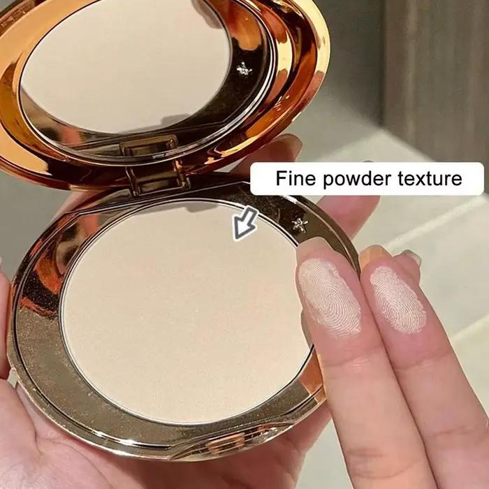 Poudre pressée effet flou doux longue tenue