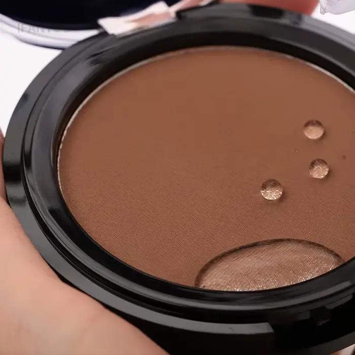 Palette de poudre de contour imperméable