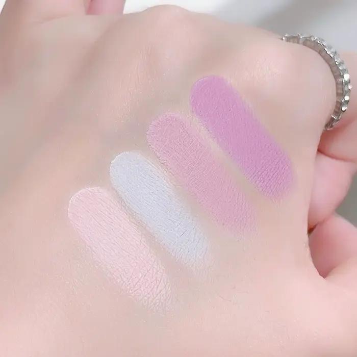 Palette de fards à joues en fil de bonbon