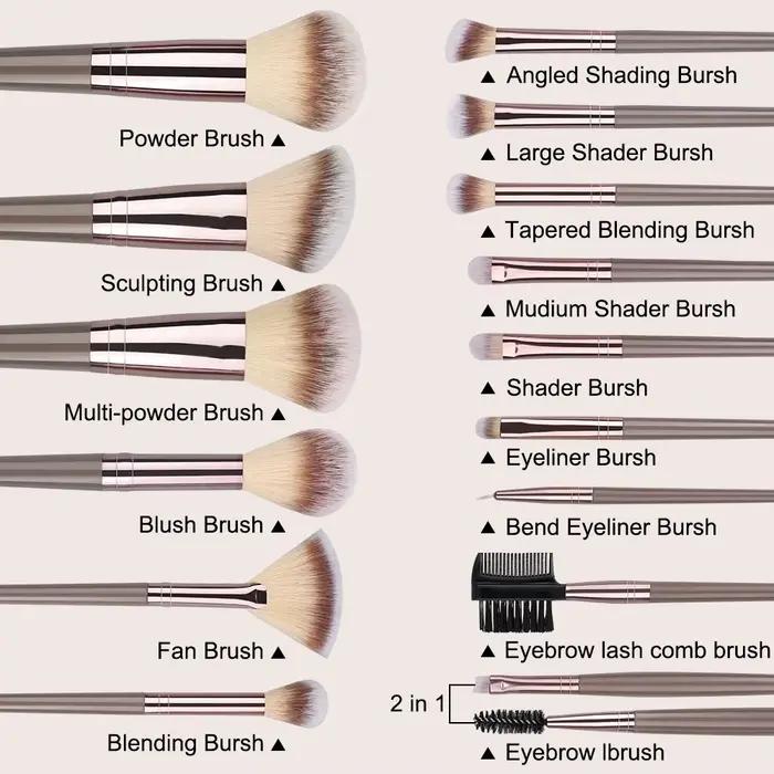 Pinceaux de maquillage marron