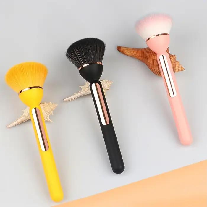 Pinceau de maquillage moelleux grand fond de teint Blush