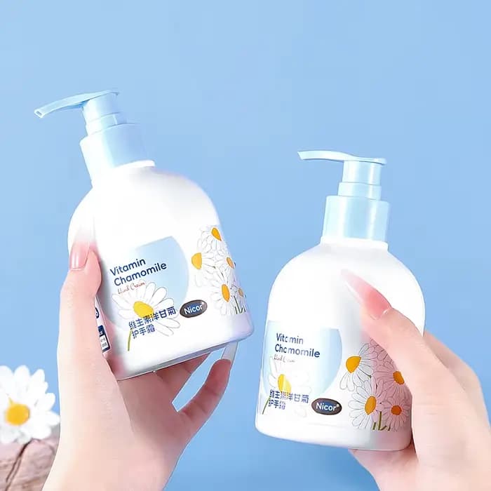 Nicor ​ ​ Crème pour les mains à la vitamine et au camomille