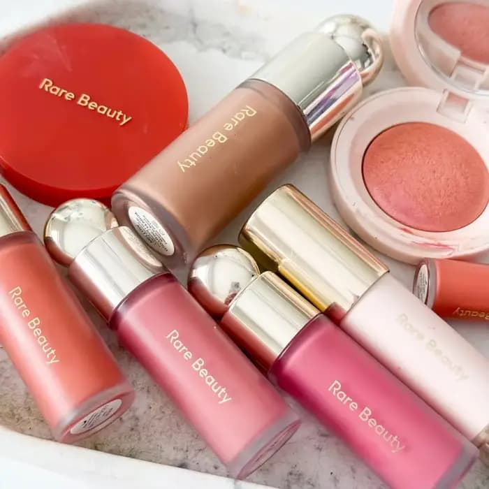 Rare Beauty Liquid Blush Shimmer Powder