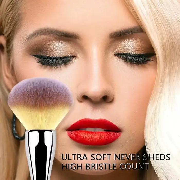 Grande brosse à poudre synthétique ultra-douce
