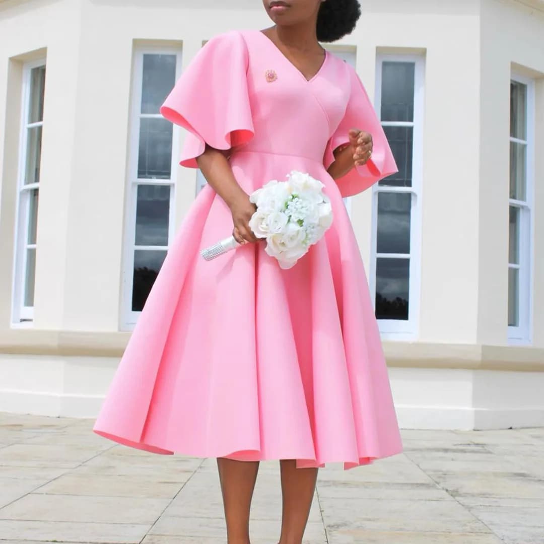 Robes élégantes pour femmes, col en V, manches évasées, taille haute, plissées, coupe trapèze, mi-mo