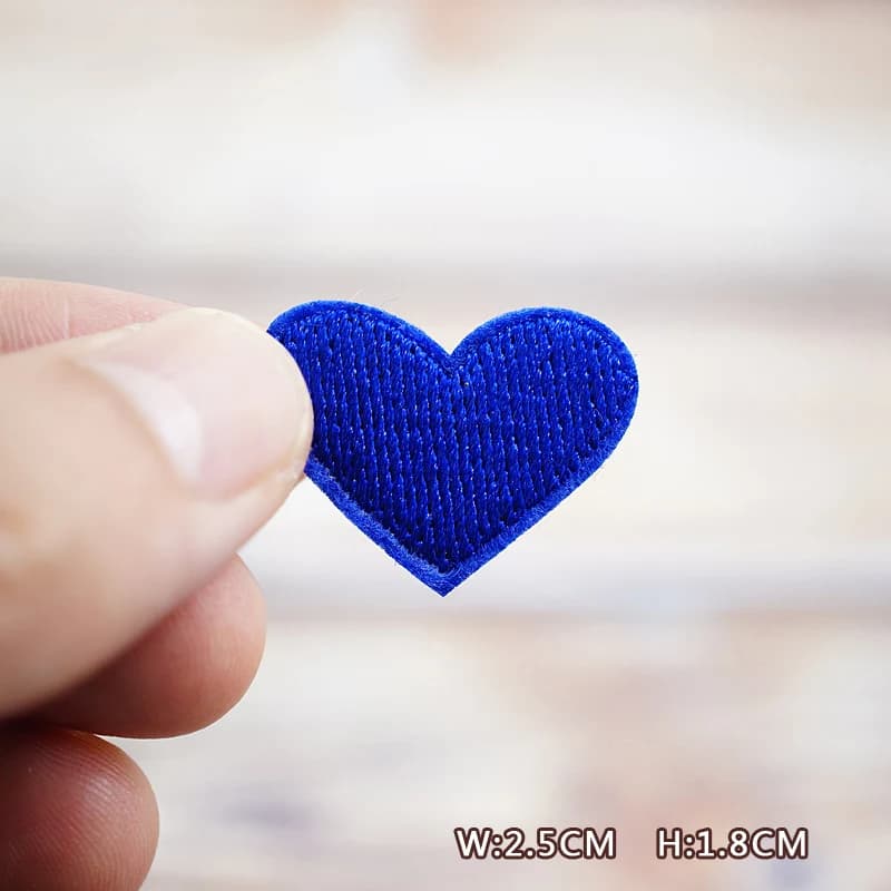 Couleur coeur bleu vert blanc noir bricolage patchs broderie pour T-Shirt fer sur Appliques vêtement