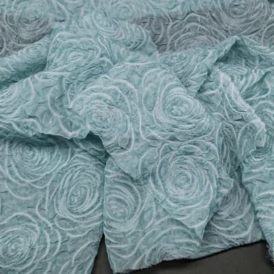Tissu en mousseline de soie douce et légère plissée Rose 3D bleu rose pour chemisier, robe de mariée