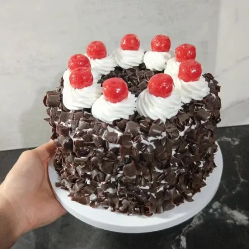 Simulation de gâteau d'anniversaire aux fruits, modèle Harvey, gâteaux à la crème au chocolat, vitri