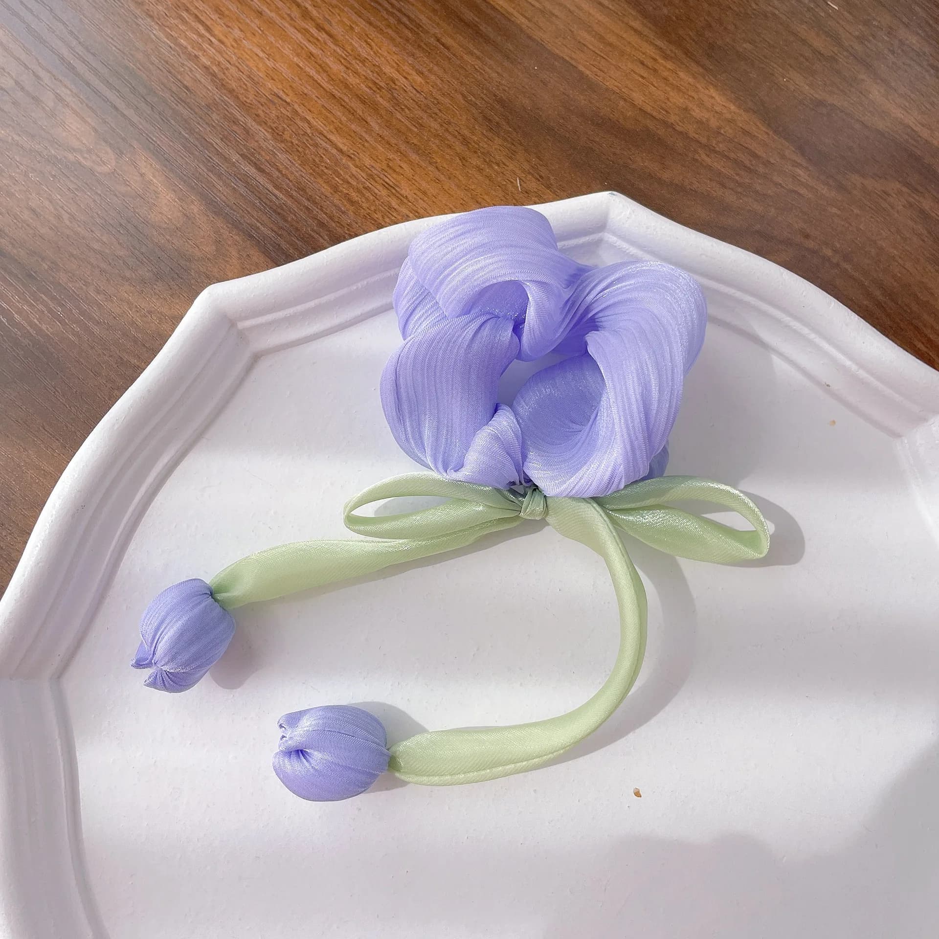 Pinces à cheveux élégantes en forme de tulipe pour femmes et filles, Barrettes en tissu fait à la ma