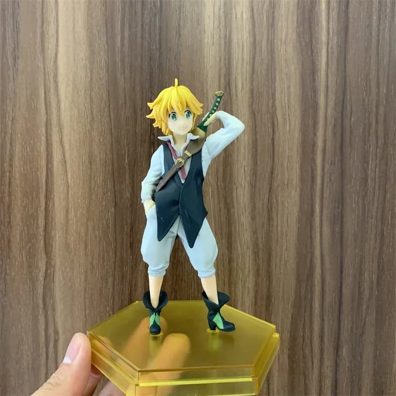 Nouveau Anime Les Sept Péchés capitaux Meliodas Figure debout Ver. Modèle de jouets cadeau 16cm