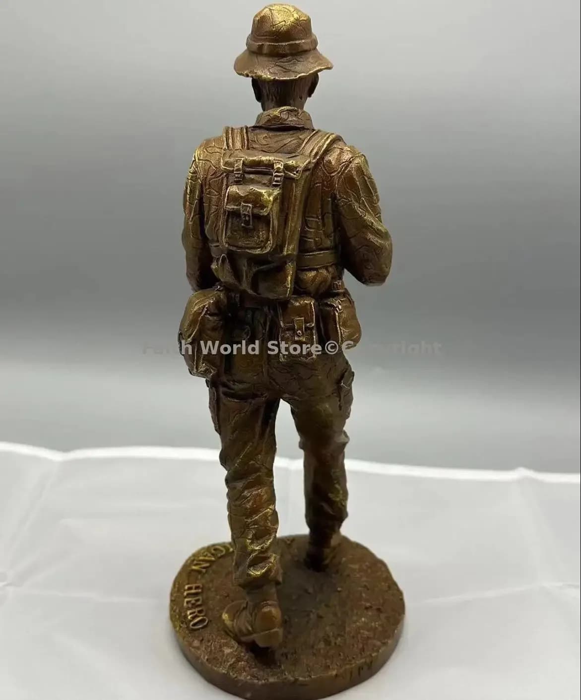 Statue de Soldat Américain en Bronze