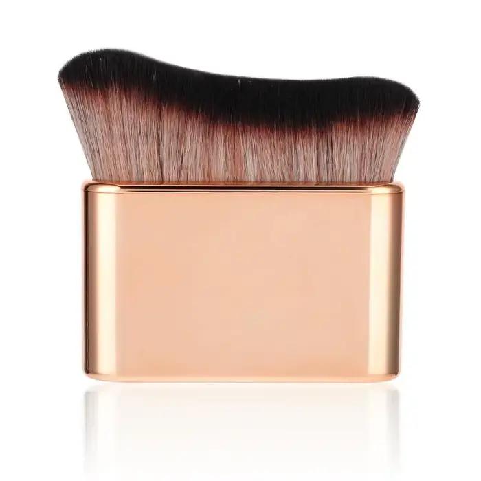 Pinceau de maquillage pour le contour du bronzage, fond de teint liquide, crème, Blush, poils souple