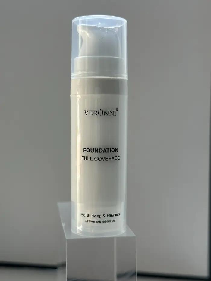 Fond de teint liquide blanc mat à couverture complète, formule crémeuse imperméable et longue durée