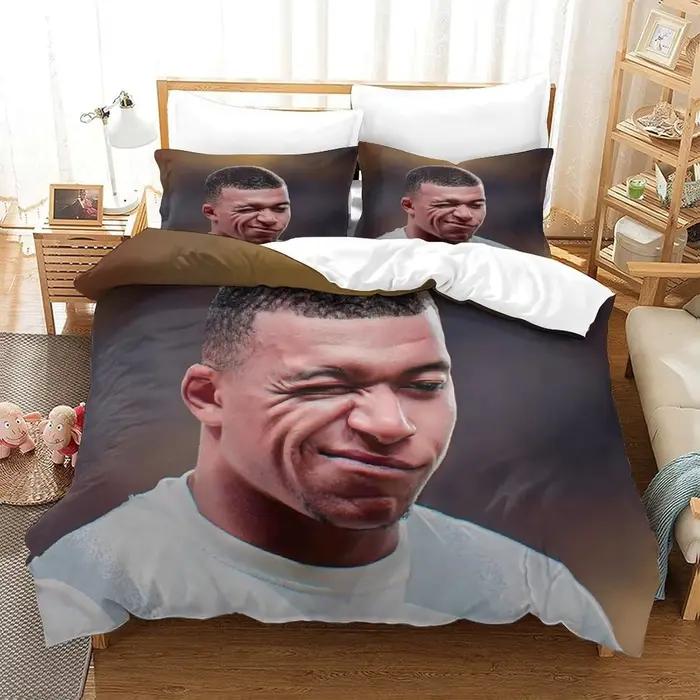 Parure de lit imprimée numériquement avec un magnifique motif 3D de la star du football Kylian Mbapp