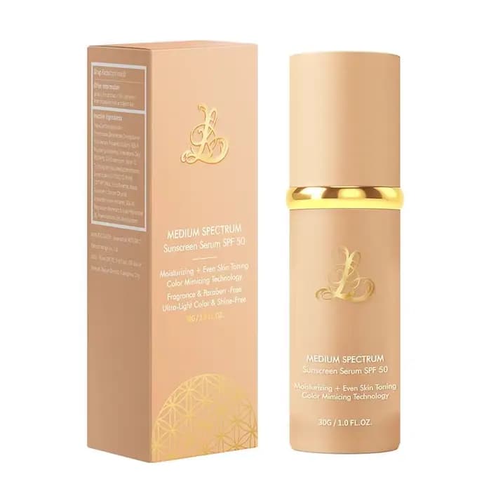 2025 Forever Bloom Inspired Fond de teint liquide 4 en 1 Couverture moyenne hydratante avec SPF50+,