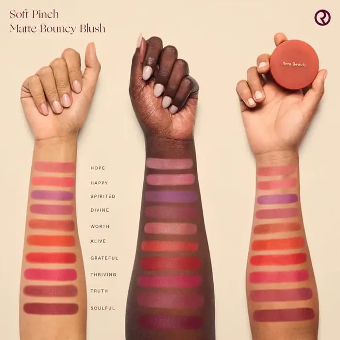 Rare Beauty – Poudre de blush douce et soyeuse