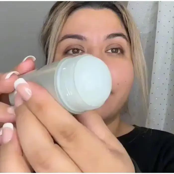 Stick d'essence pour le visage