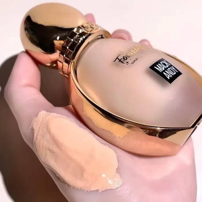 Fond de teint liquide à couverture complète pour le visage
