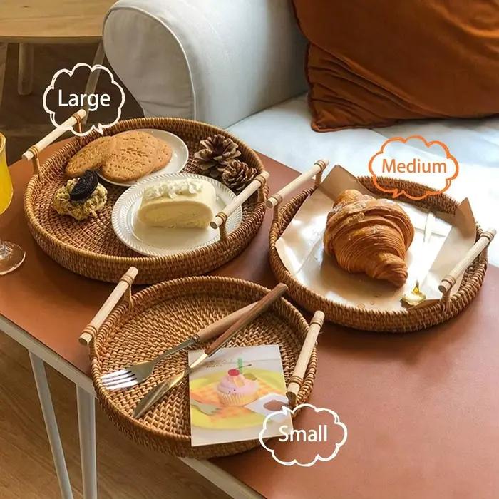 Panier en rotin naturel tissé à la main - Plateau de rangement de style campagnard pour la cuisine, la table à manger | Organisateur alimentaire et décoration d'intérieur écologiques
