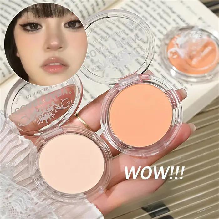Palette de poudre illuminatrice beige et blanche