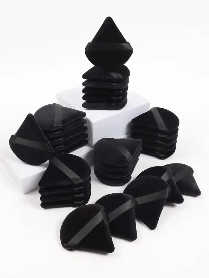 Triangle noir bouffée de poudre éponge de maquillage pour le visage doux velours cosmétiques