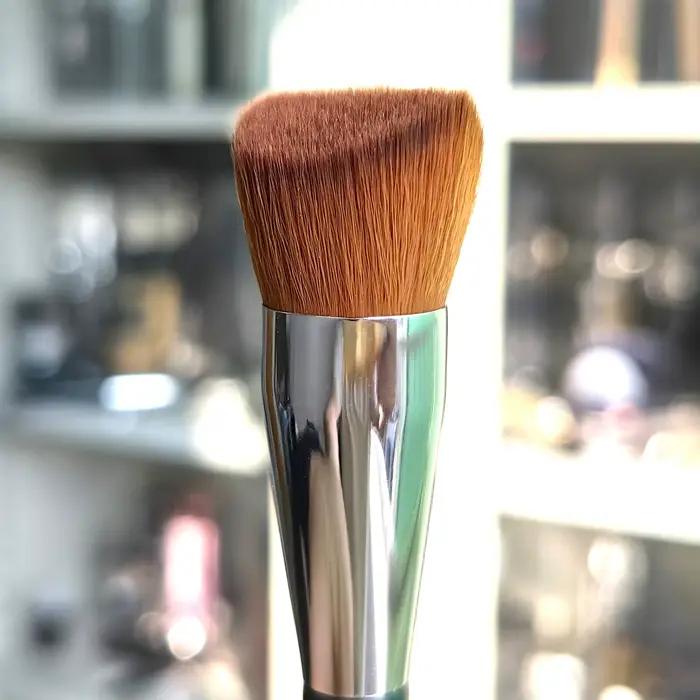 Kabuki-Pinceau de maquillage professionnel pour le visage