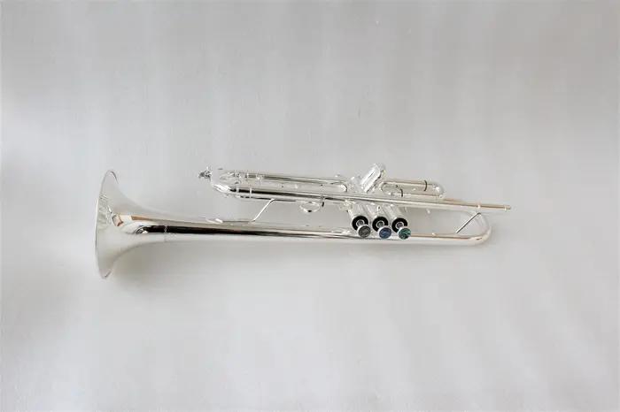 Trompettes haut de gamme en Si bémol, instruments en cuivre professionnels, trompette argentée pour les performances sur scène.