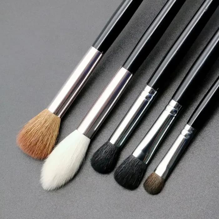 Pinceau de maquillage surligneur pour fard à joues cheveux naturels haute qualité mélangeur d'ombre à barrage contour