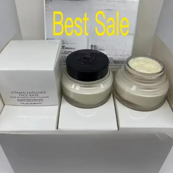 Base de maquillage vitaminée hydratante pour le visage