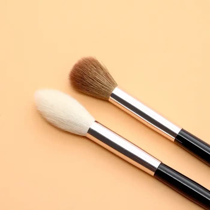 Pinceau de maquillage surligneur pour fard à joues cheveux naturels haute qualité mélangeur d'ombre à barrage contour