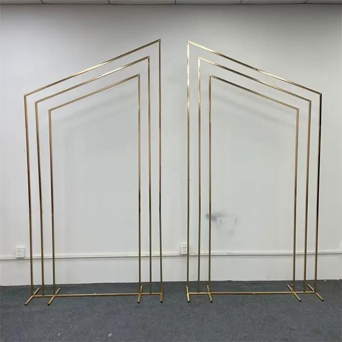 Nouvelle Arrivée : Magnifique Arche de Mariage et de Fête en Métal Doré, Cadre Géométrique à Biseaux, Décoration de Fond Spectaculaire pour Cérémonies