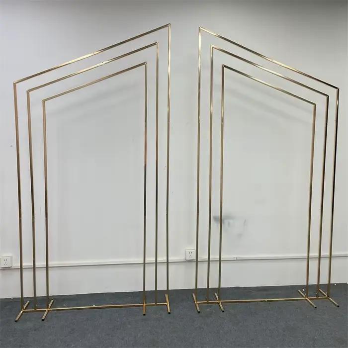 Nouvelle Arrivée : Magnifique Arche de Mariage et de Fête en Métal Doré, Cadre Géométrique à Biseaux, Décoration de Fond Spectaculaire pour Cérémonies