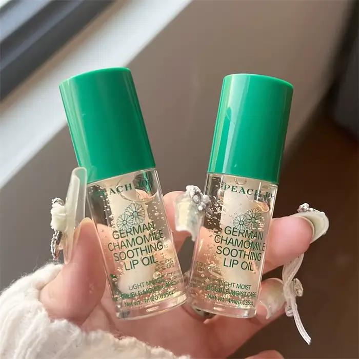 Huile à lèvres allemande à la camomille