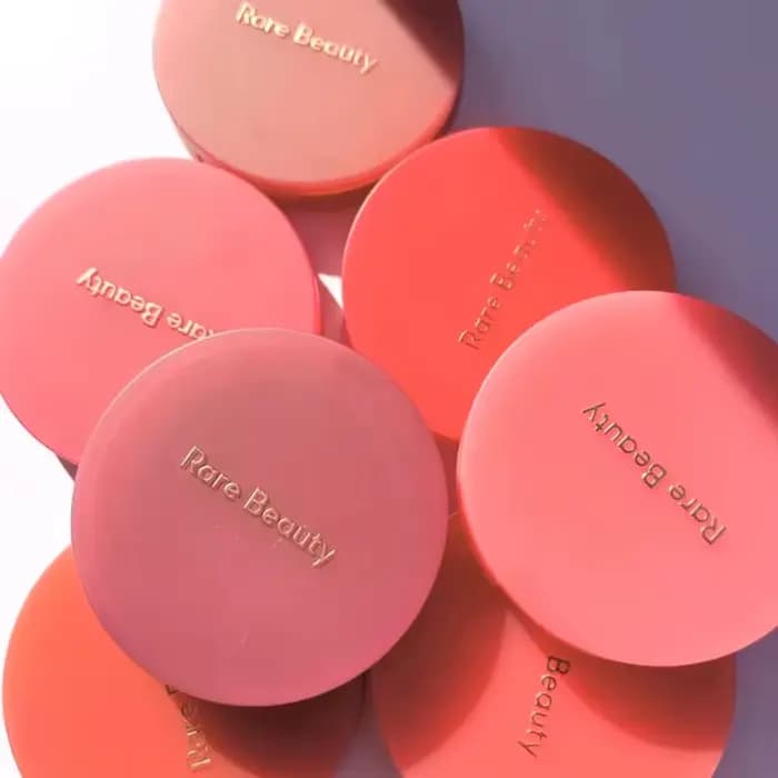 Rare Beauty – Poudre de blush douce et soyeuse
