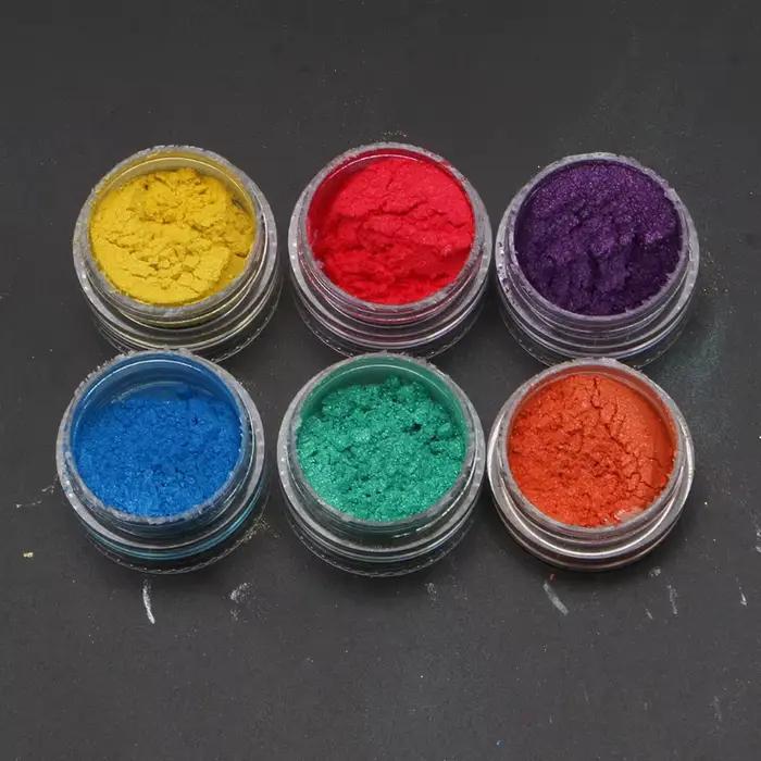 Poudre minérale en Mica naturel nacré de qualité cosmétique