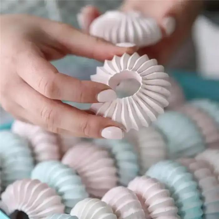 Douilles de glaçage pour strass, crème glacée russe, pointes spectaculaires, moule à gâteau, outils de décoration de gâteaux, gadgets de cuisine, nouveau