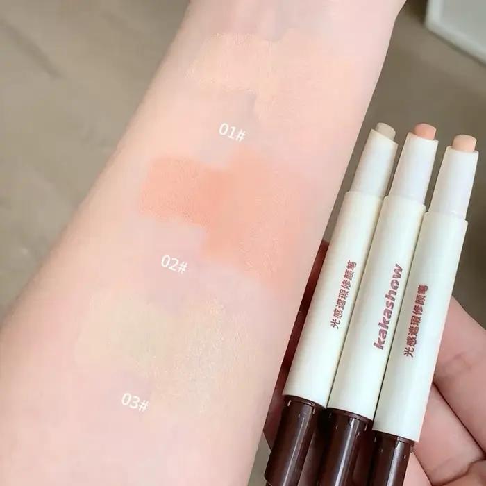 Correcteur Kashashow en crème double tête pour dissiper imperfections et cernes, bâton de maquillage pour teint uniforme, beauté durable pour femmes occasions spéciales