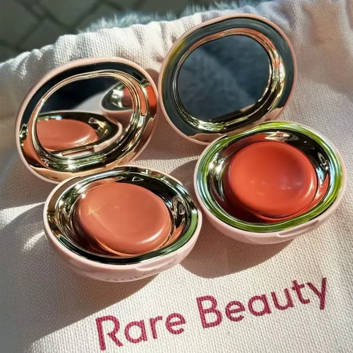 Rare Beauty Blush liquide en poudre