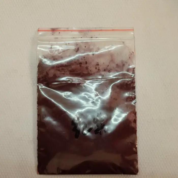 Pigment cosmétique en oxyde de fer inorganique