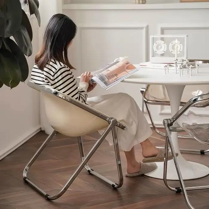 Chaises de salon pliantes portables modernes simples, pieds de banc en métal, chaise de vanité en acrylique, tabouret de chambre à coucher, meubles de maison