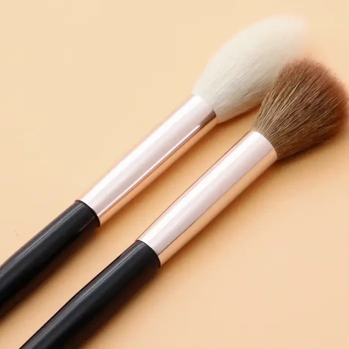 Pinceau surligneur conique pour fard à joues pinceaux de maquillage mélange de cheveux naturels