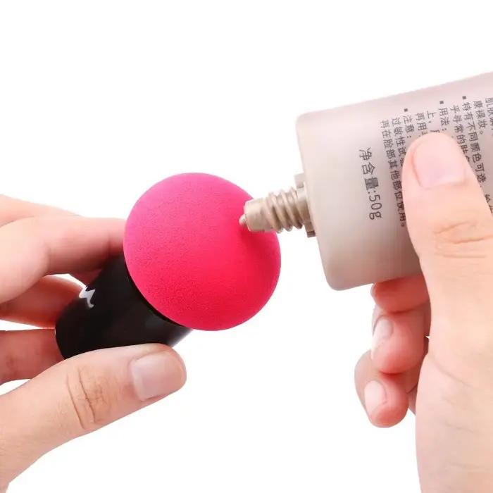 Éponge cosmétique à main tête de champignon